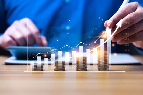 Анализ ROI и планирование дальнейших действий